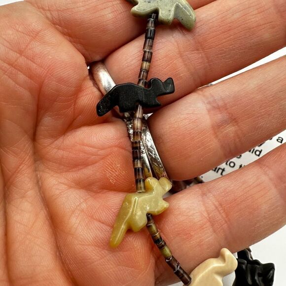 Vintage Zuni-style Fetish Carved Heishi beaded necklace! - Picture 8 of 15